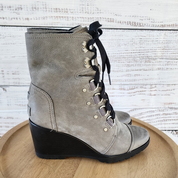 Sorel Sleep after hour wedge lace up boots - Picture 6 of 12